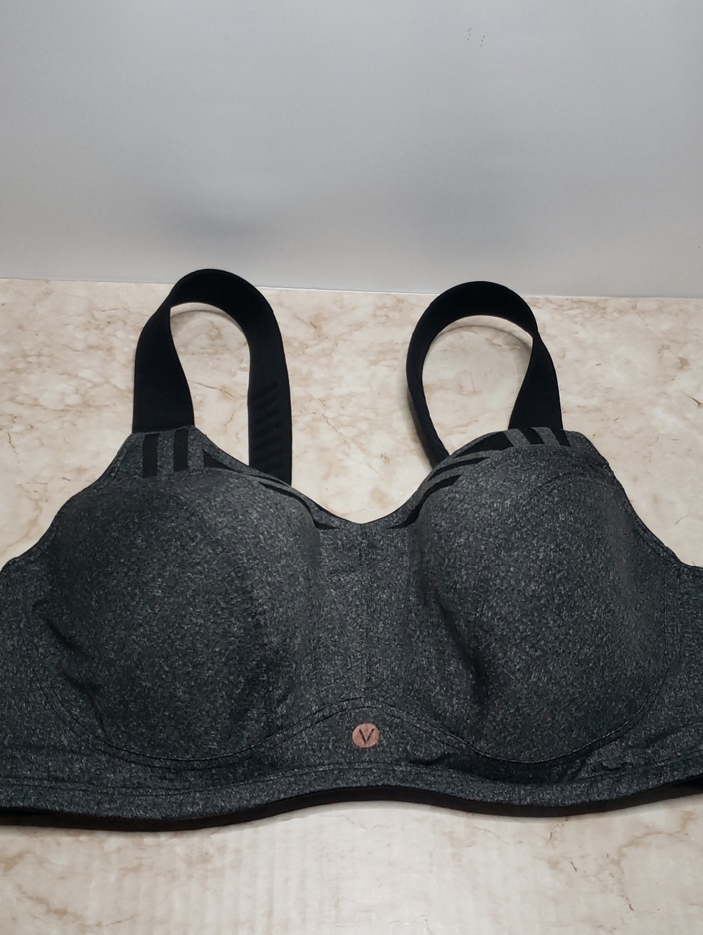 Livi Black And Gray Women's Supportive Sports Bra Size 42DDD